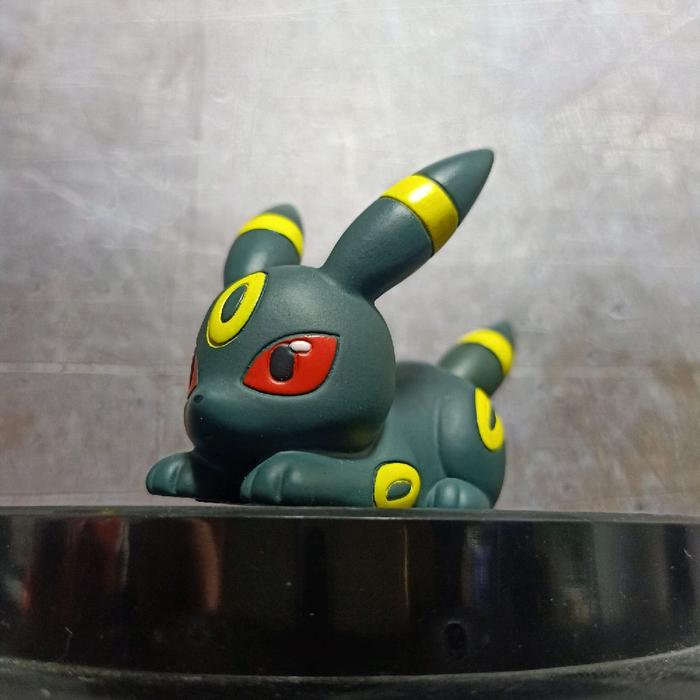 Vinyl Pokemon Character Umbreon Chibi
