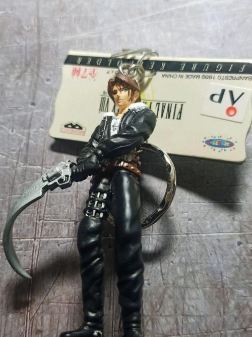Final Fantasy VIII FF8 Squall Leonhart Keychain