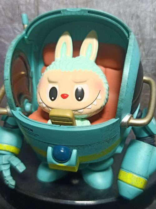 Popmart Labubu Ma.K The Monsters Kow Yokoyama Series Horizon