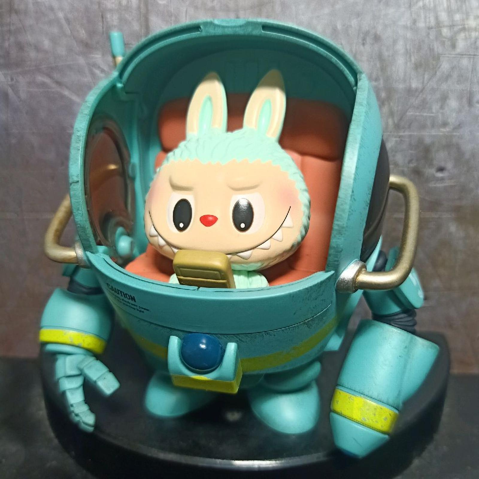 Popmart Labubu Ma.K The Monsters Kow Yokoyama Series Horizon