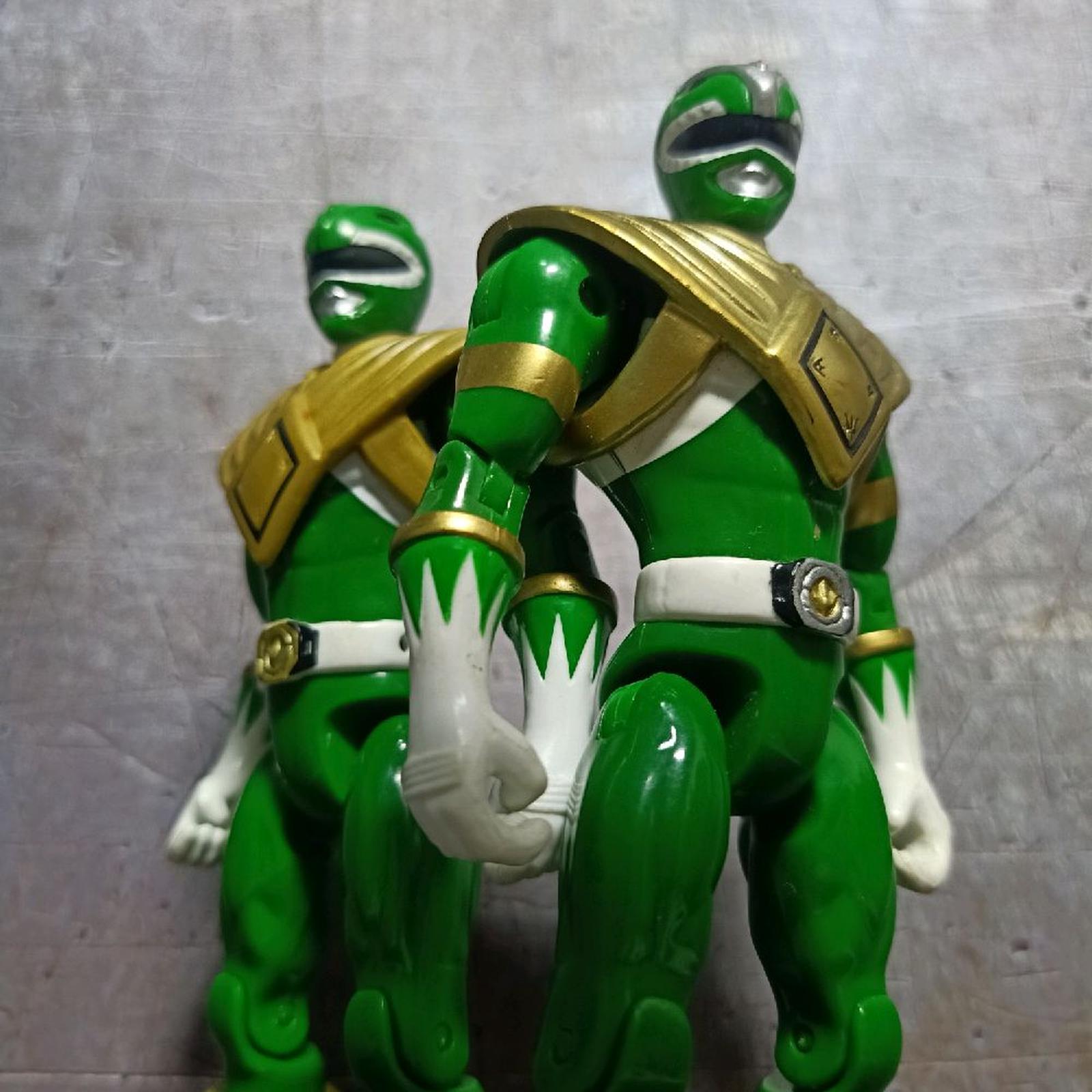Mighty Morphin Power Rangers Green Ranger Tommy Set