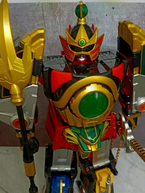 DX Legacy Thunder Megazord Mighty Morphin Power Rangers