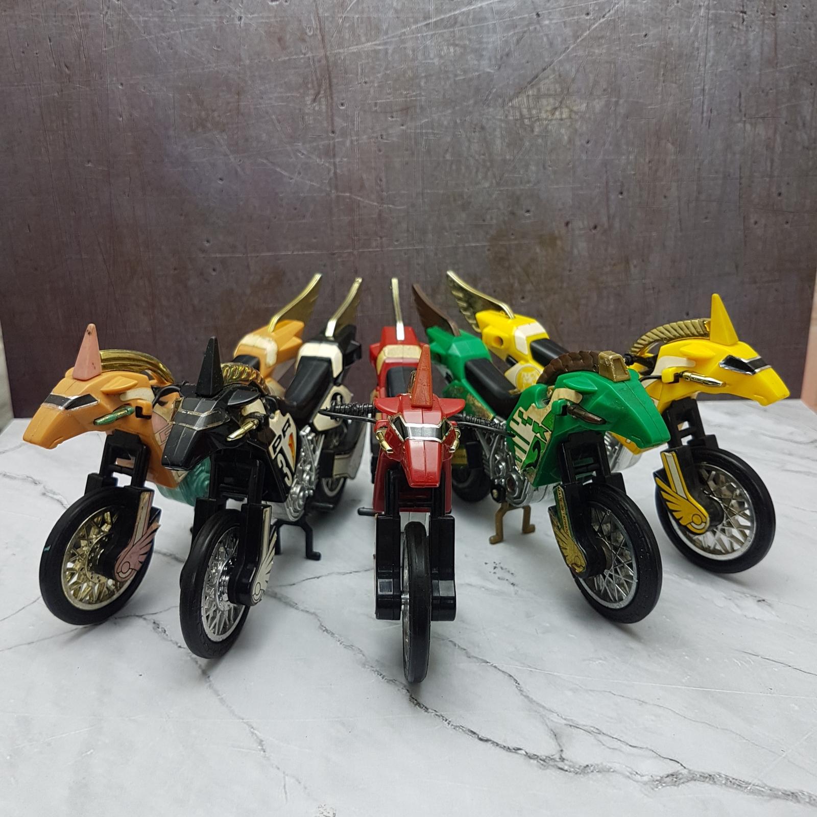 Mighty Morphin Power Rangers Dairanger Bike Motorcycle Set