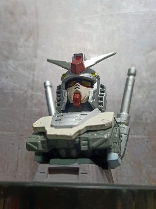 Gundam RX-78 Silver Bust Version